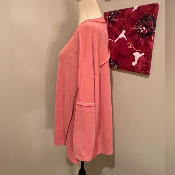 Easel Dark Apricot Oversized V-Neck Top with raw edge seaming, size Small - Picture 4 of 6